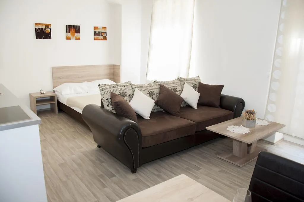 Apartments Soukenicka Praga